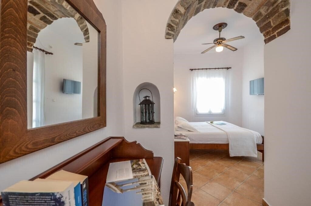 Изображение Anixis 3*