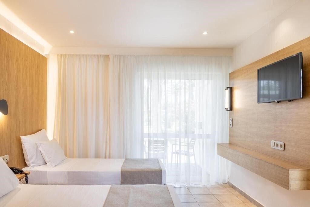 Изображение Creta Beach 4*