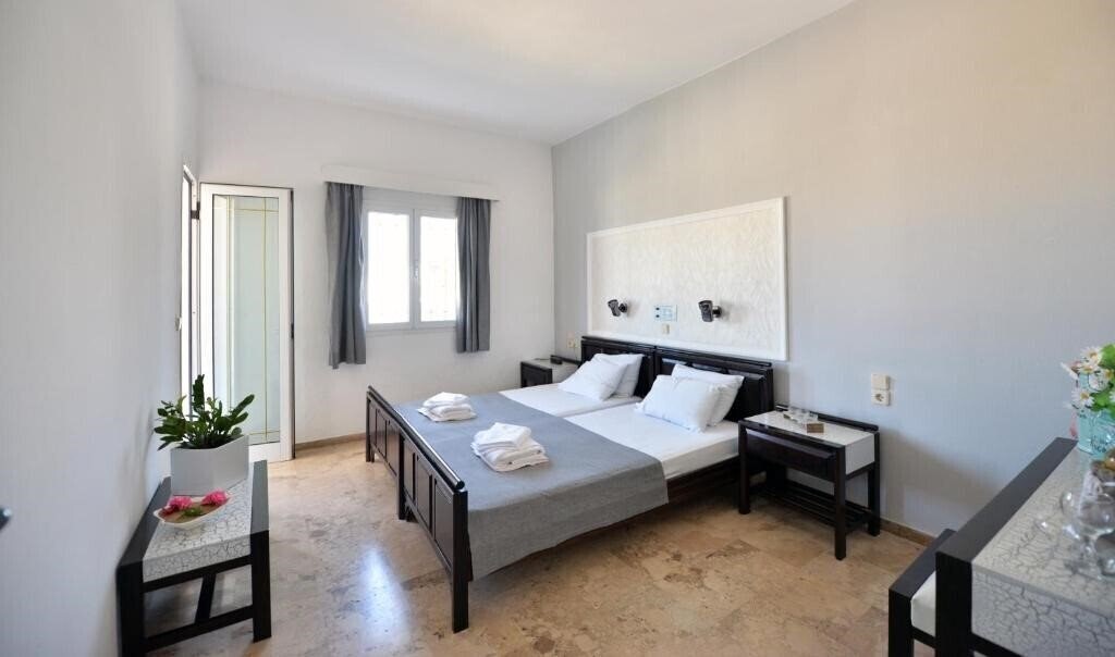 Фото Anna Hotel 2*