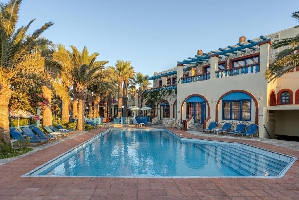 Фото Palm Bay Hotel 3*