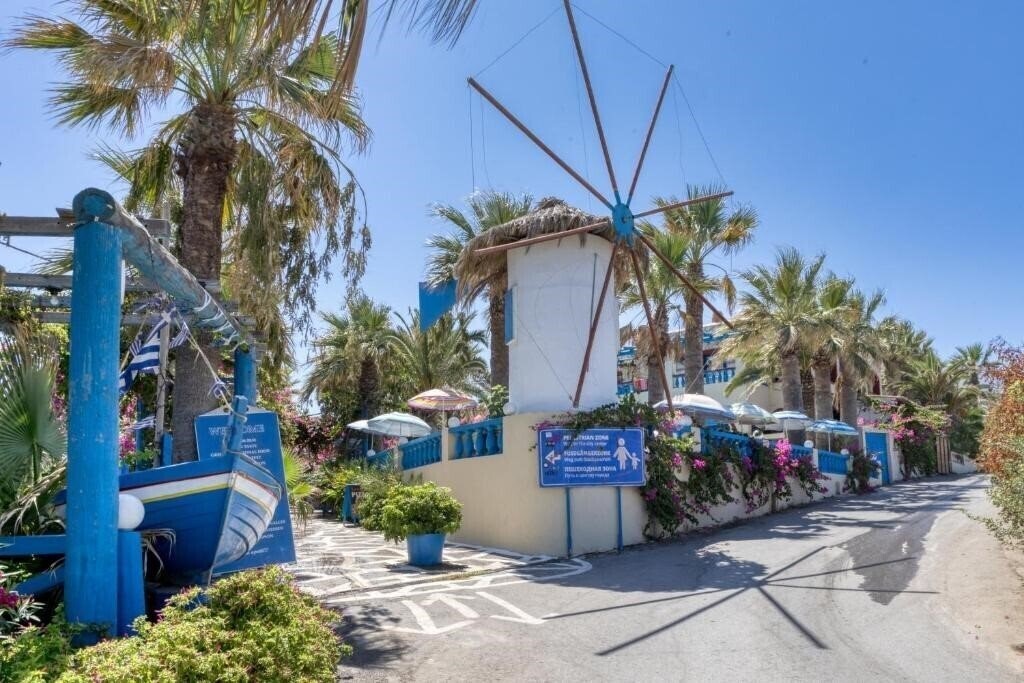 Изображение Palm Bay Hotel 3*