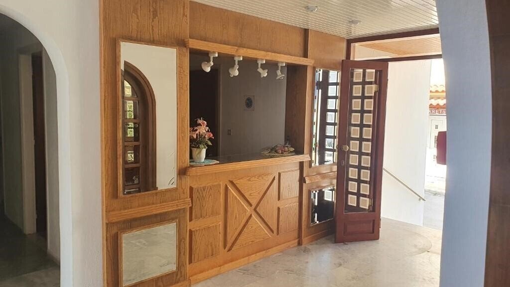 Фотография Friday Hotel 2*