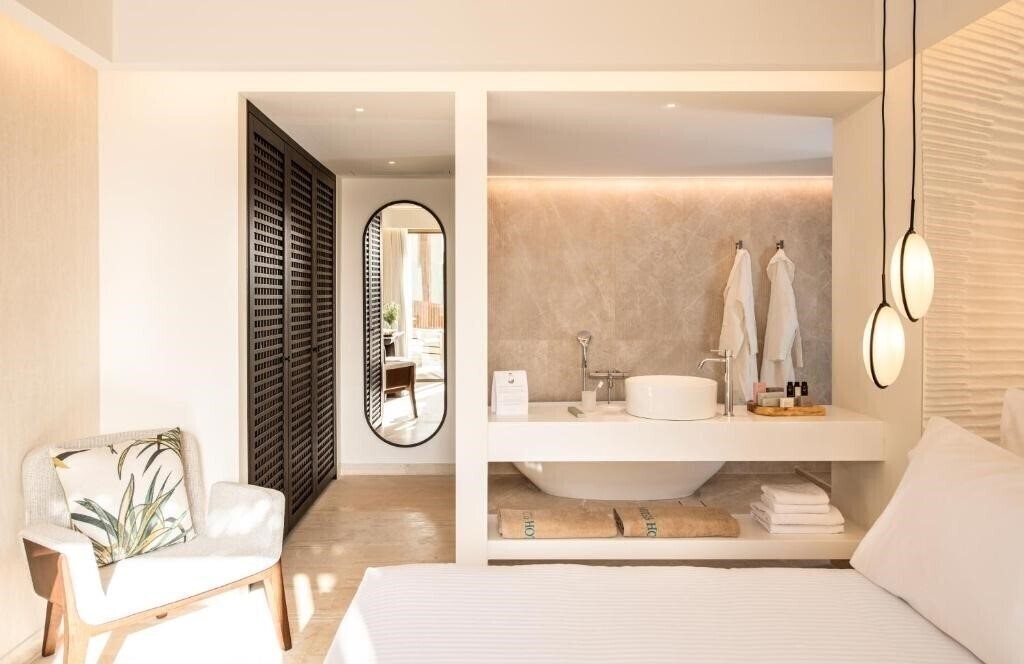 Фотография Mitsis Rinella Beach Resort & SPA 4*