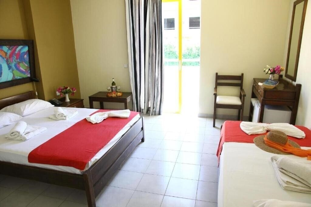 Изображение Porto Plazza (ex. Dimitrion Central Hotel) 3*