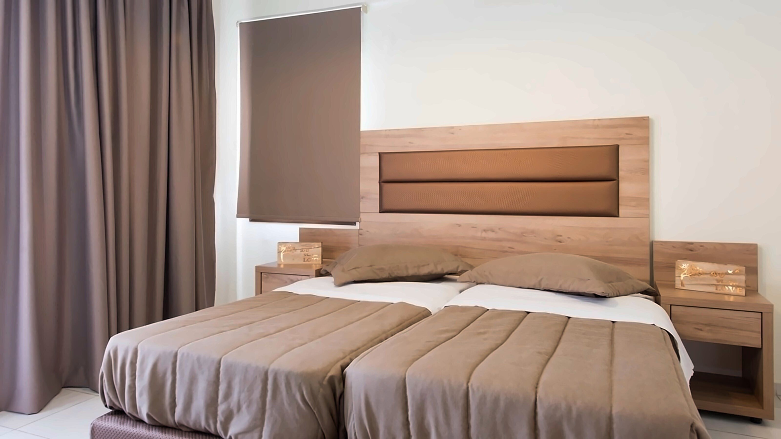 Отель Niriedes-Dionyssos Village 3*