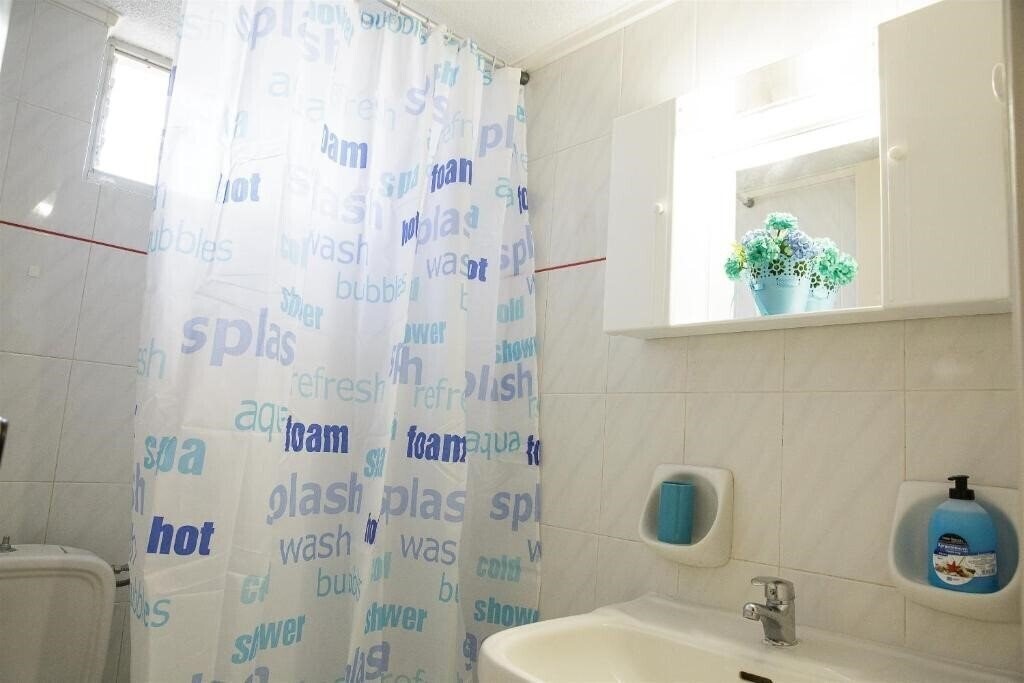 Фотография Irene Beach Apartments 3*