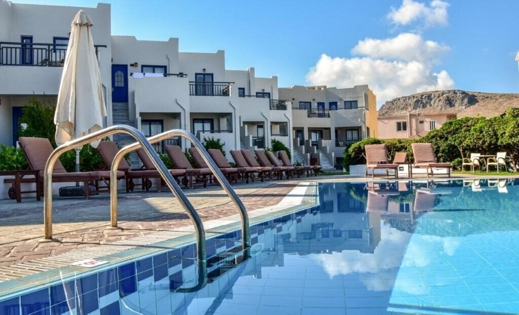 Картинка Yria Beach Hotel 4*