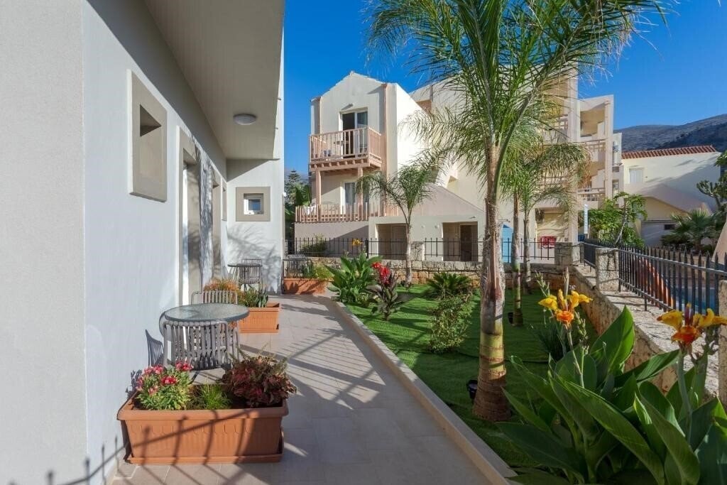 Изображение Amara Sea Side Hotel 2*