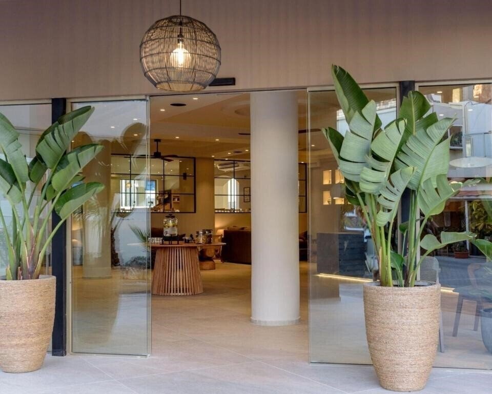 Фото Zeus Neptuno Beach 4*