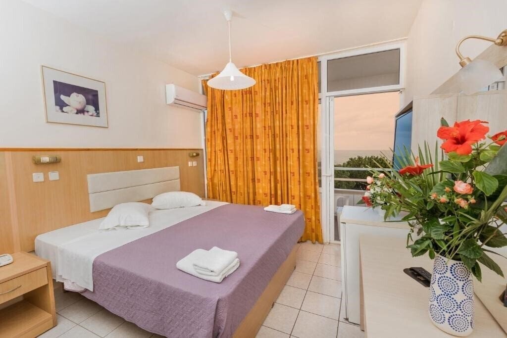 Изображение Eri Beach & Village 4*