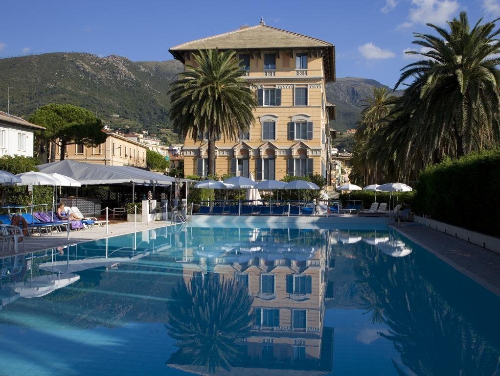 Отель Grand Hotel Arenzano 4*
