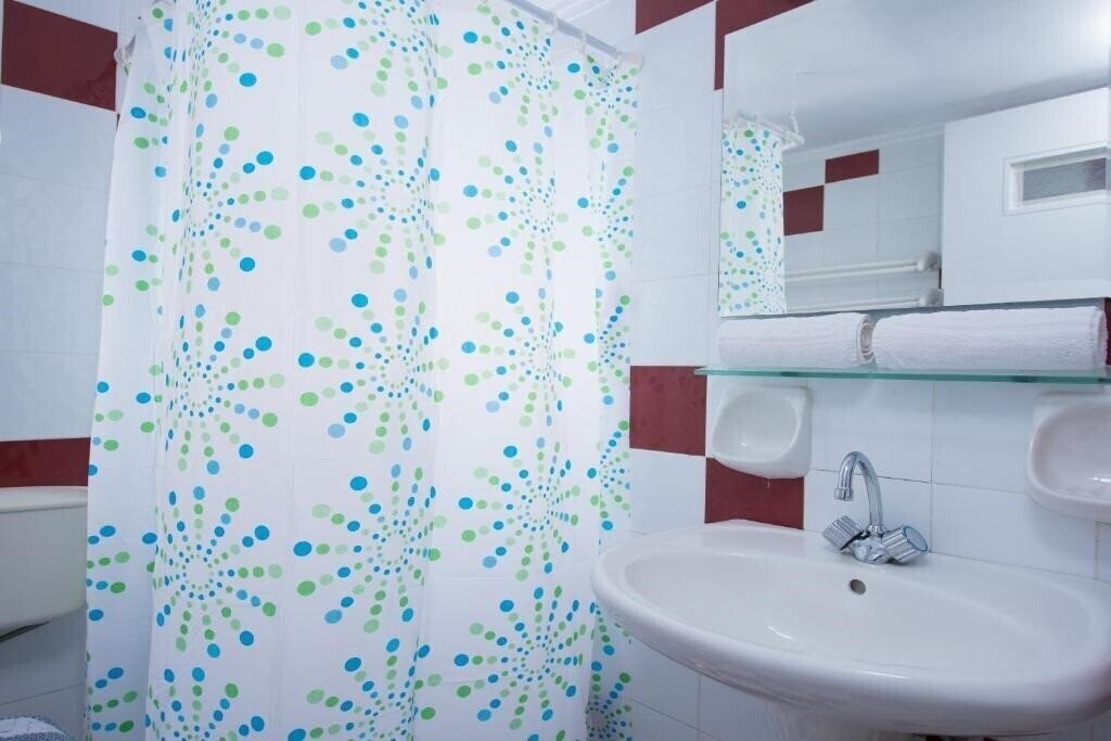 Фотография Rena Apartments 3*