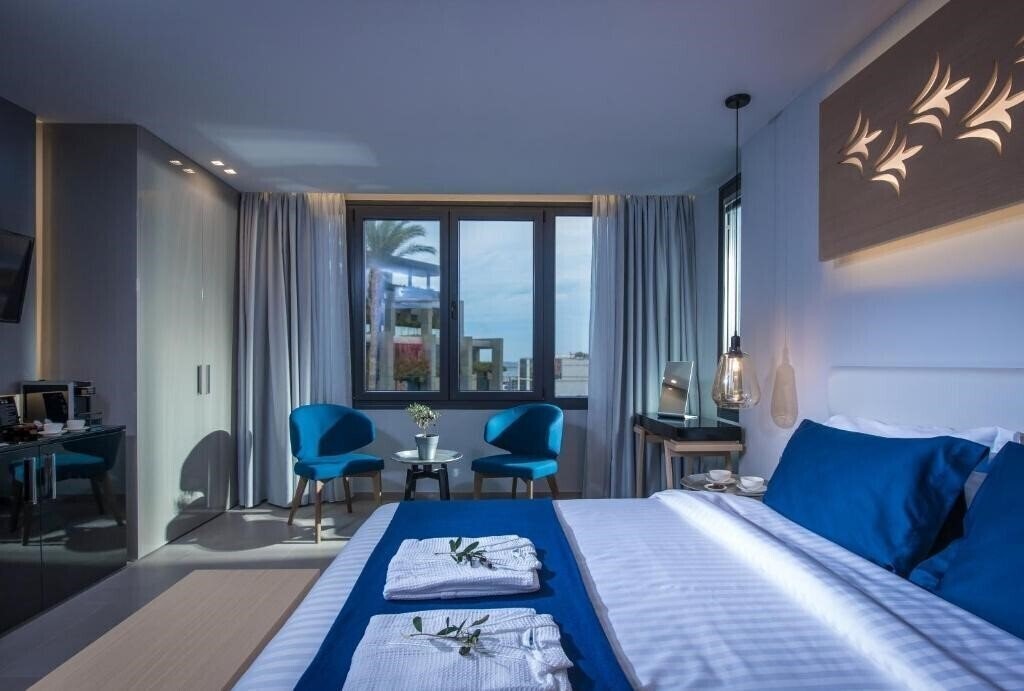 Фото Lavris City Suites 3*