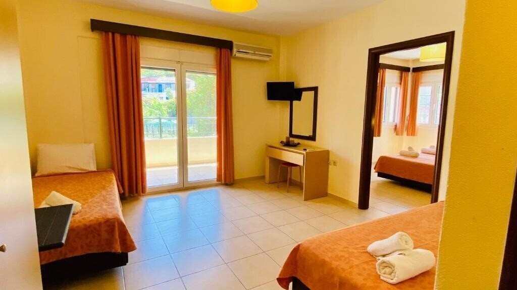 Фото Florinis House апартаменты