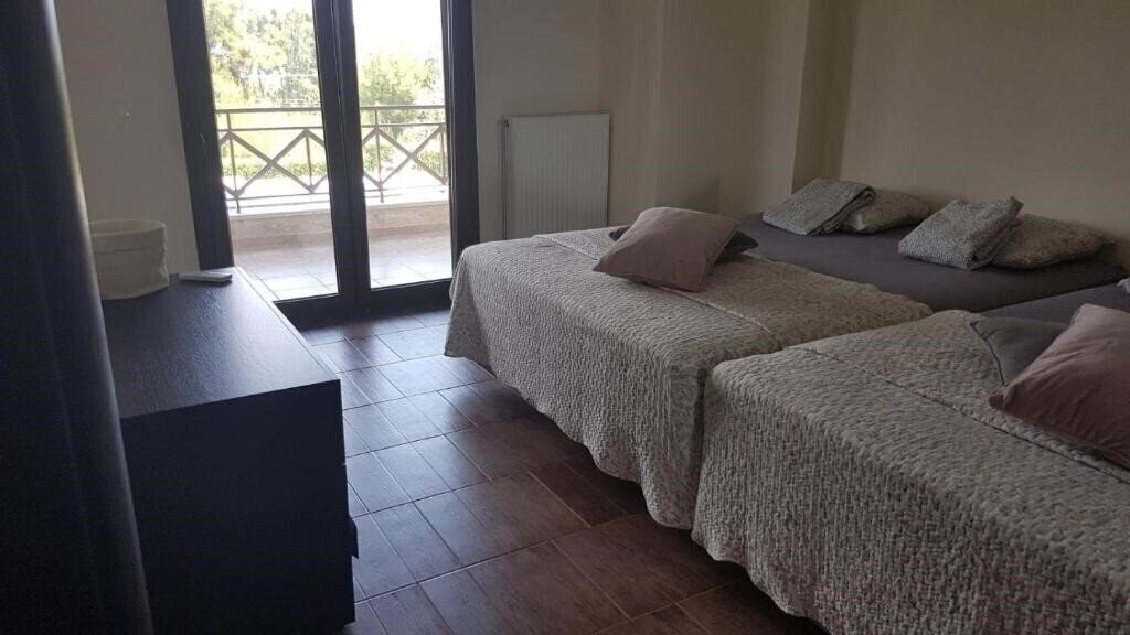 Фотография Paradise Hotel Kriopigi 3*