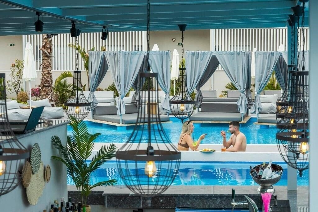 Фото Anna Hotel 3*