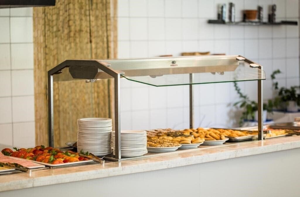 Картинка Golden Beach Hotel-Apartments 2*