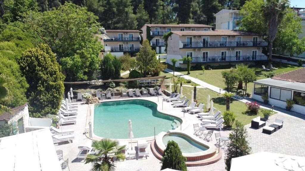 Фотография Jenny Siviri 3*