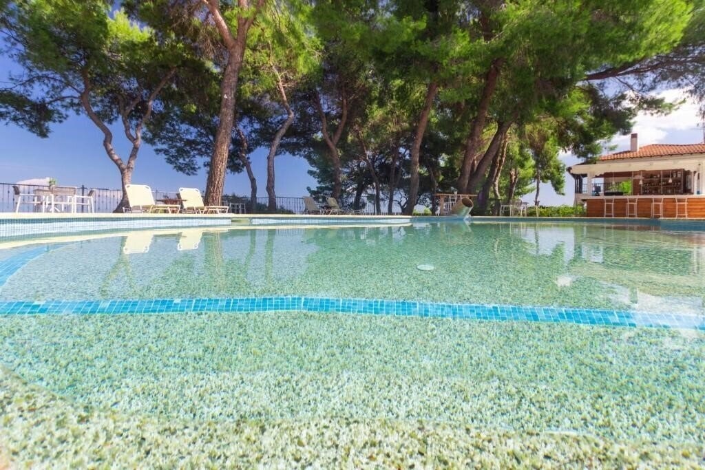 Отель Evripidis Hotel 2*