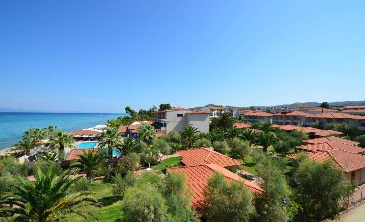 Отель Sousouras 3*