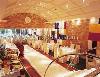 Отель Alexandros Hotel 4*