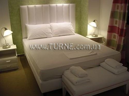 Фотография Sanorama Suites 3*