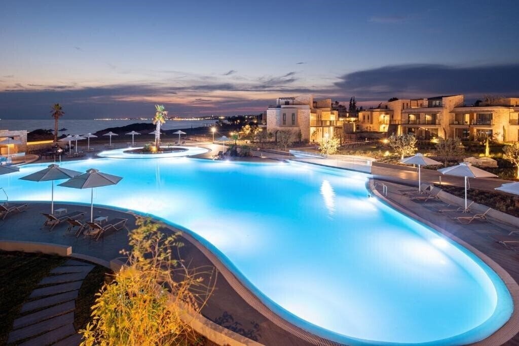 Отель Portes Lithos Luxury Resort 5*