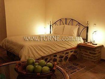 Отель Loggas Hotel 4*