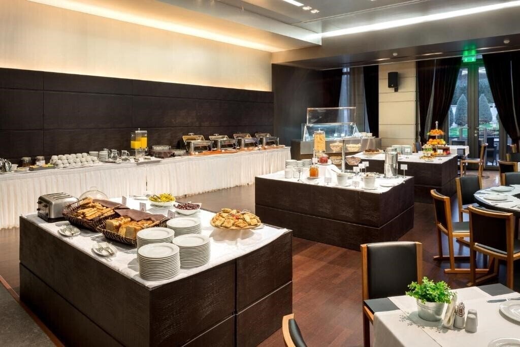 Изображение Esperos Palace Kastoria 4*