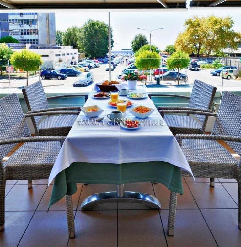 Отель Esperia Hotel 3*