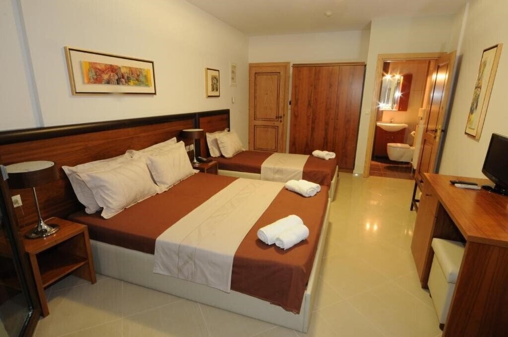 Отель Philippeio Hotel 3*