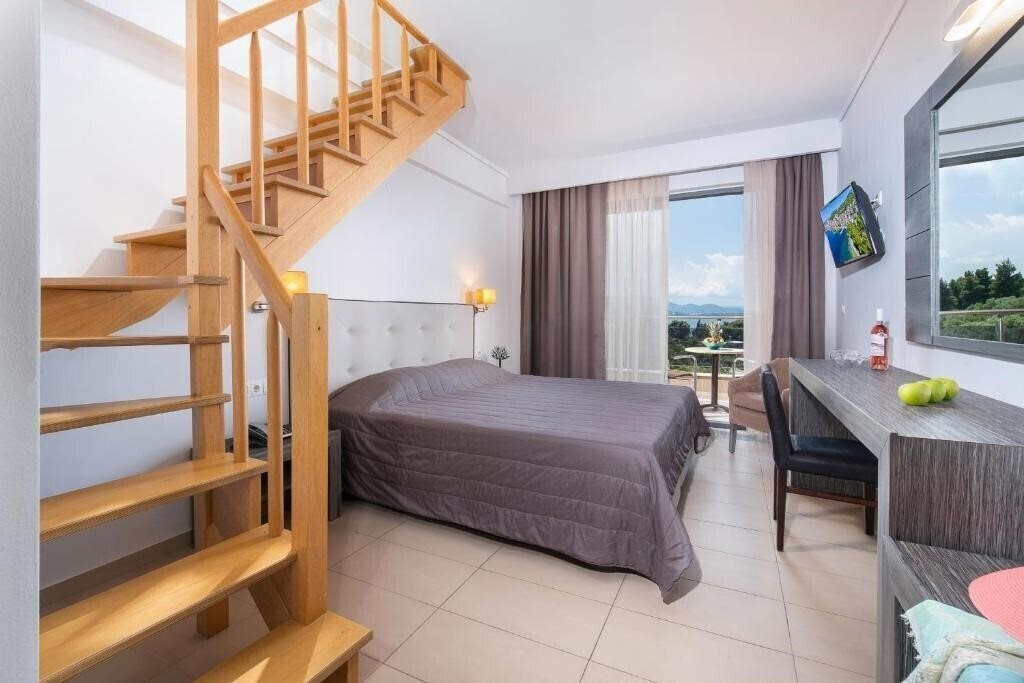 Фотография Lagomandra Hotel & SPA 4*