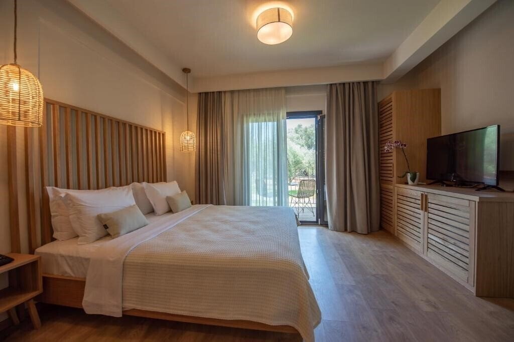 Картинка Elies 33 Bio Retreat 4*