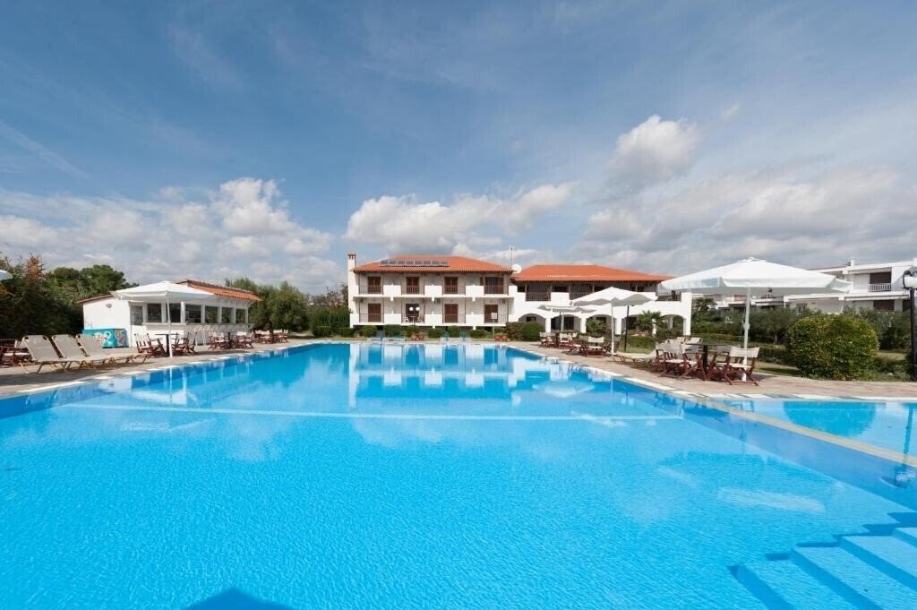 Фотография Alkinoos Beach Hotel 3*