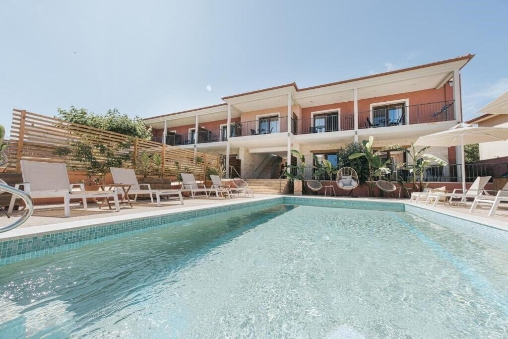 Отель Samari 3*