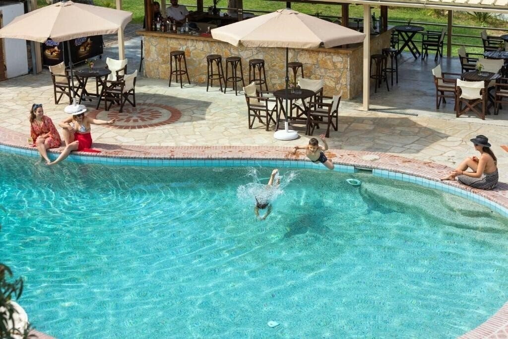 Фотография Nikiforos Village 3*