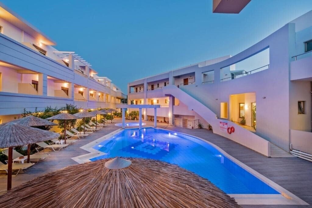 Отель Delfina Boutique (ex. Delfina Art Hotel) 3*