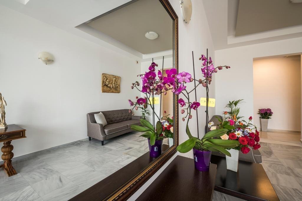 Изображение Vantaris Garden 1*