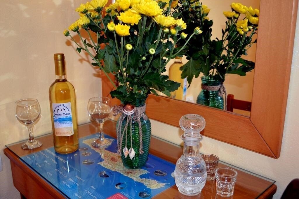 Изображение Grand Mother Katina 2*