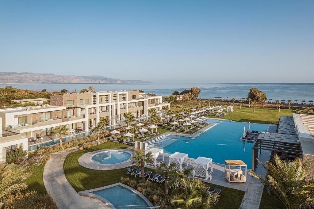 Отель Myrion Beach Resort 4*