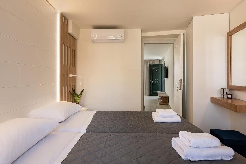 Фотография Elia Platanias 3*