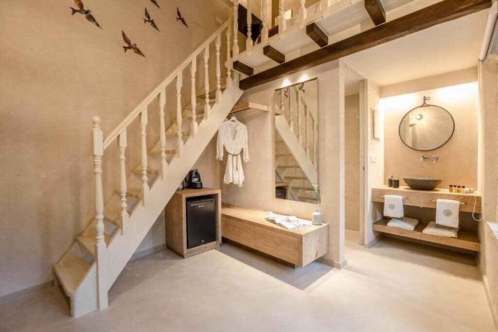 Фотография J&G Suites 3*