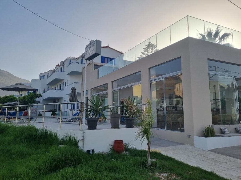 Изображение Leonidas Studios & Apartments 3*
