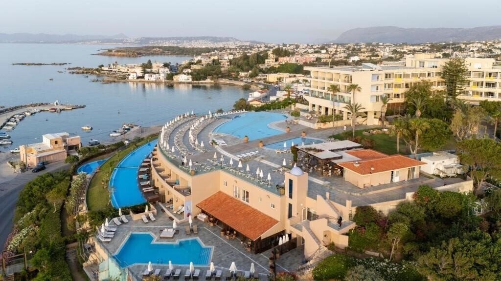 Отель Leptos Panorama Hotel 5*