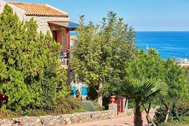 Картинка Marni Village 2*