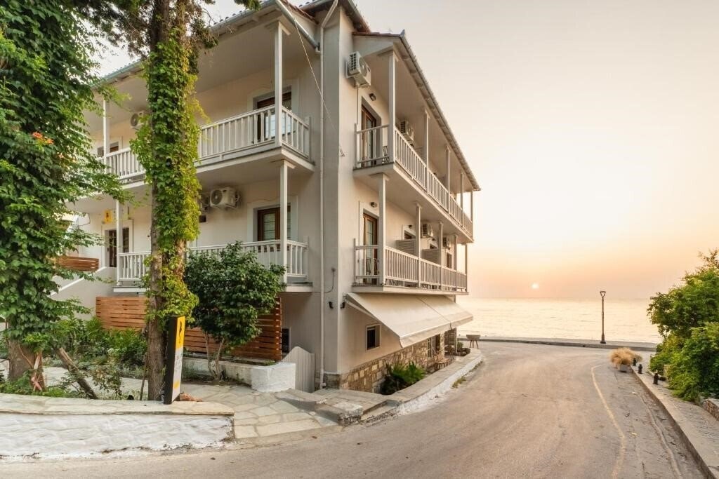 Изображение Kelly Beach Hotel 2*