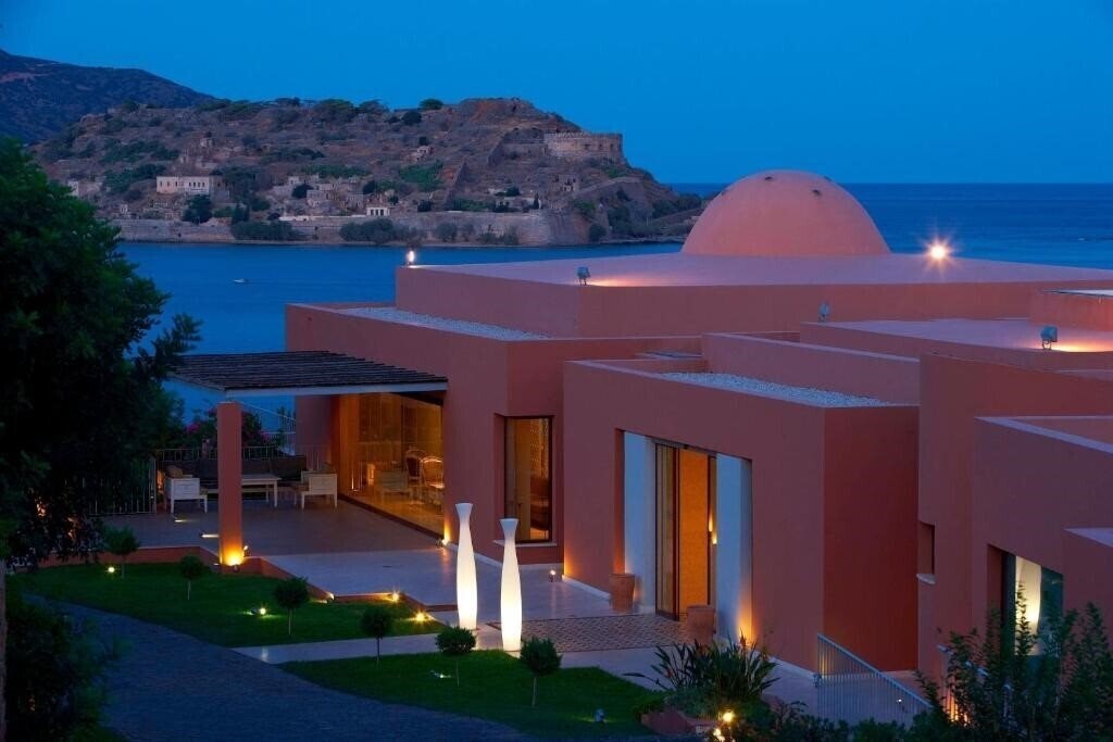 Фото Domes Of Elounda Boutique Beach Resort 5*