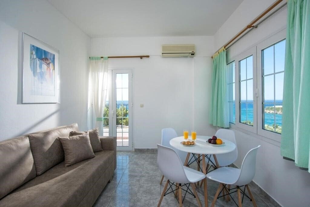 Фотография Elena'S Beach Garden 2*