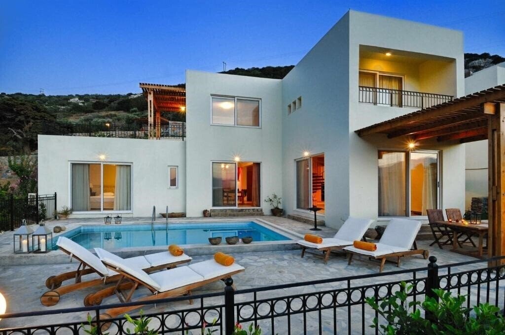 Отель Istron Collection Villas 4*