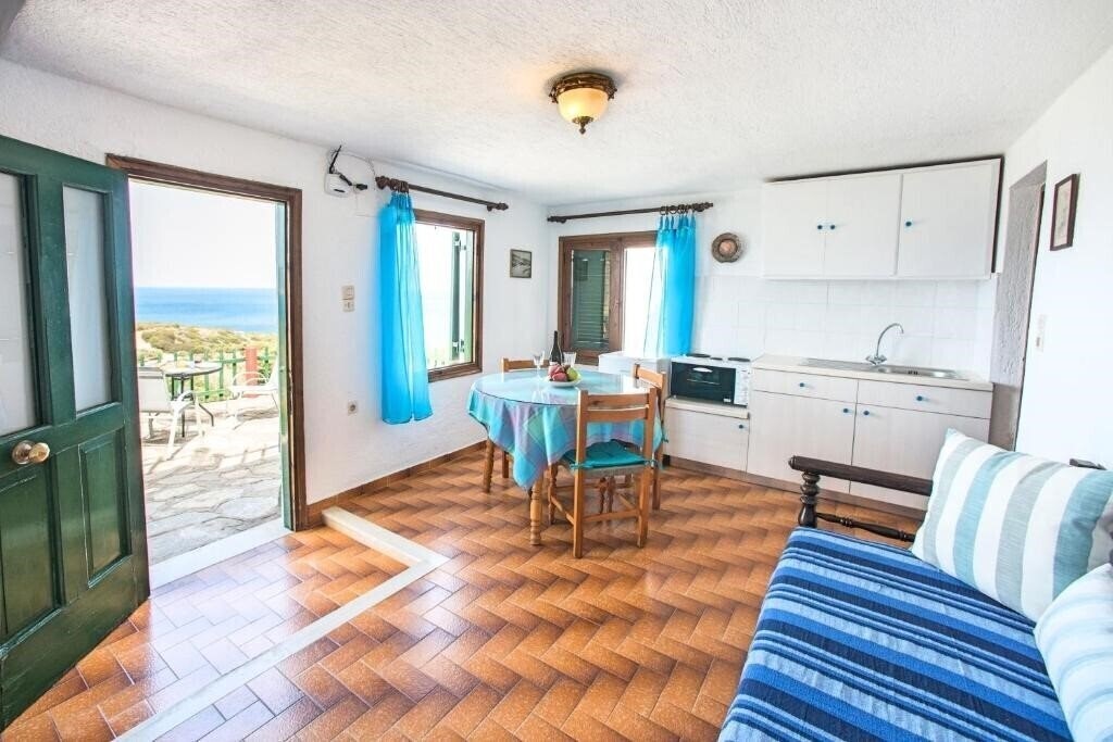 Изображение Anemone Seaside Traditional Homes 3*